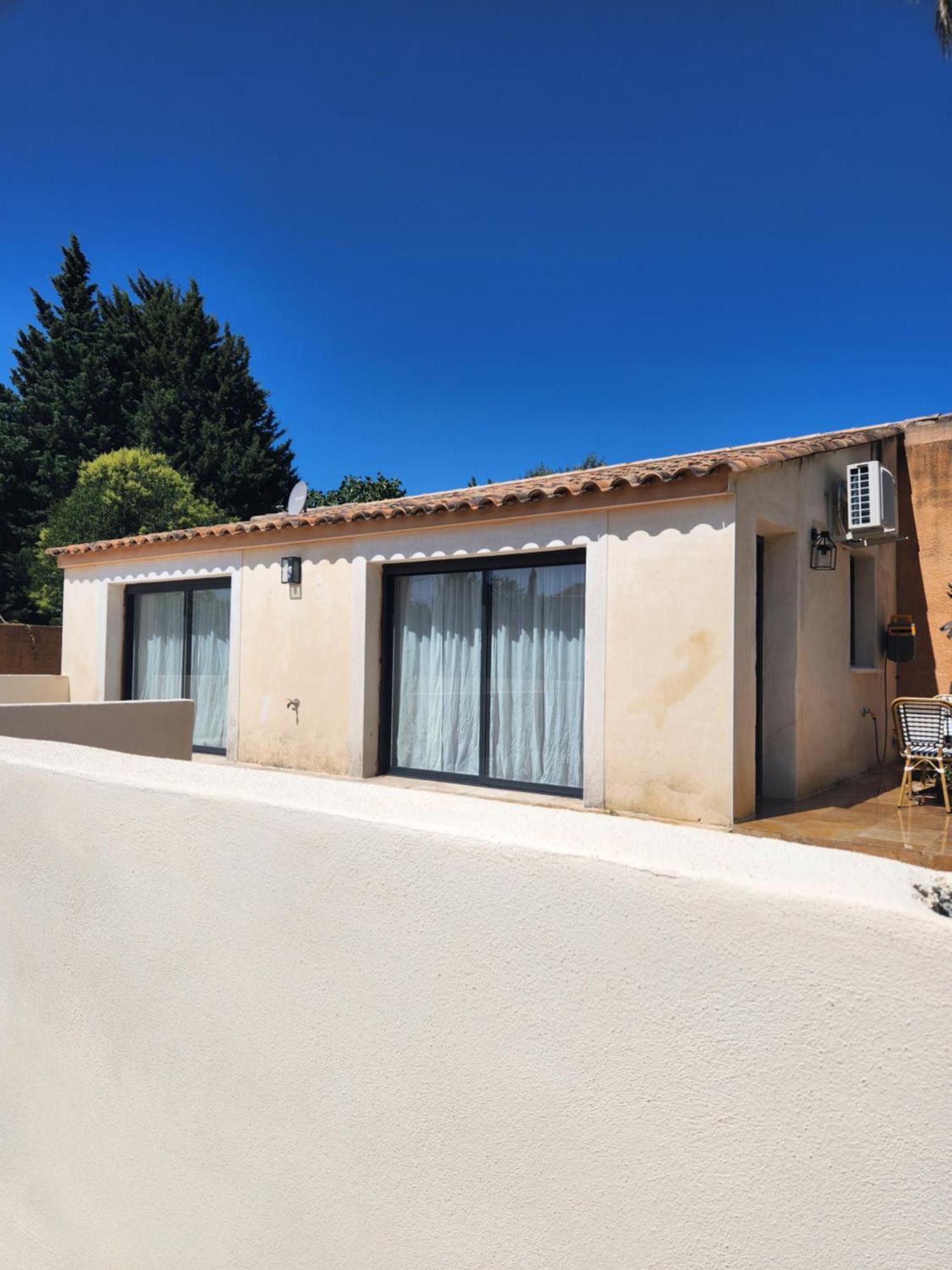 Maison "Cosy" Avec Parking Prive Et Climatisation 尼姆 外观 照片